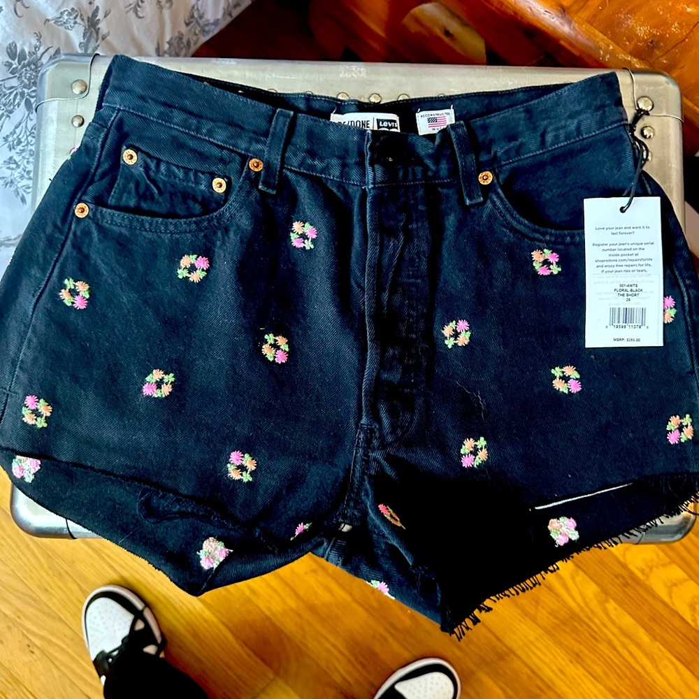 Re/Done jean shorts , Brand new with tags